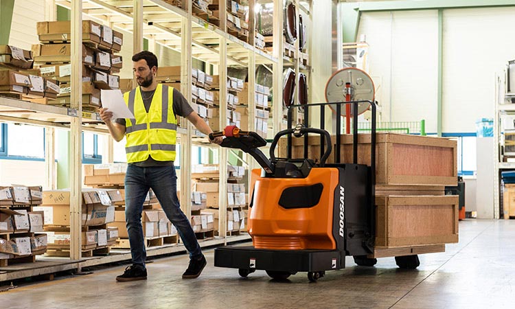 Doosan forklift in warehouse